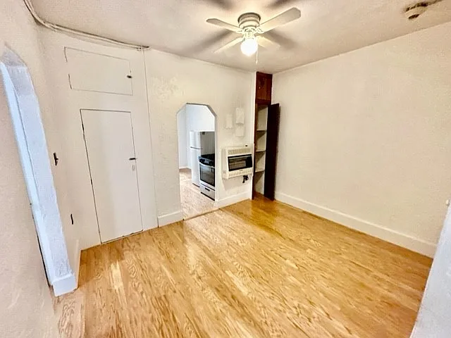 4 Garden Court St #4B — Photo 10
