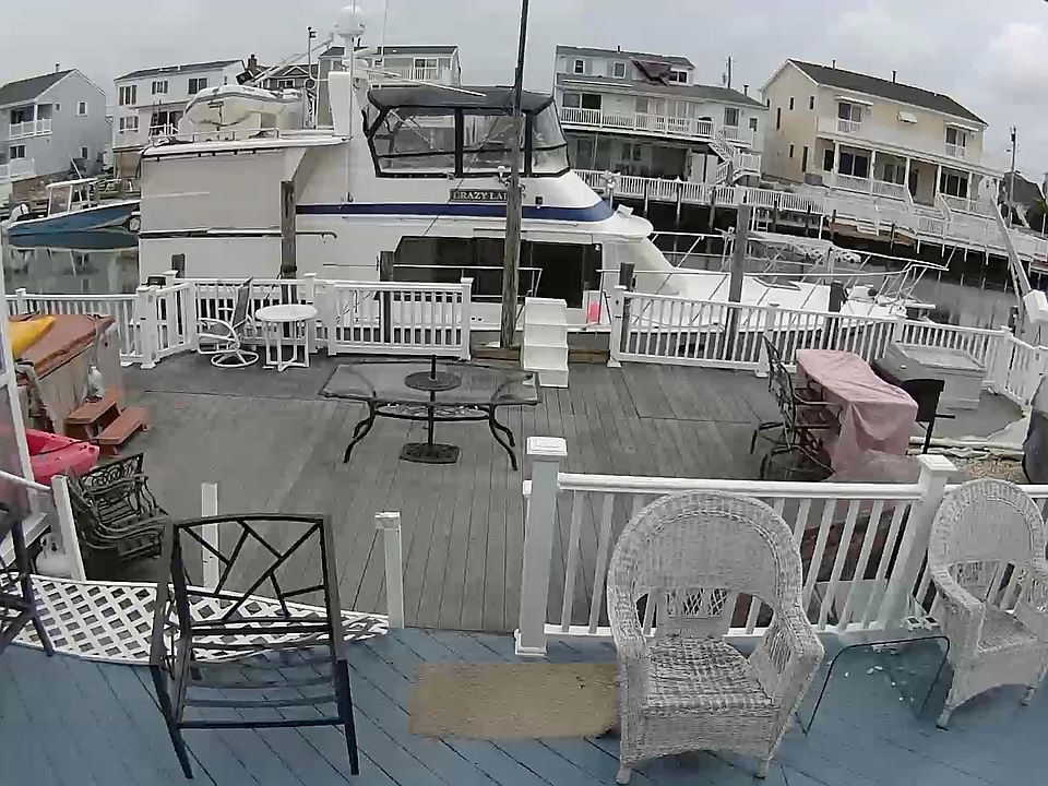 1st image of 18 Myrtle Dr #2