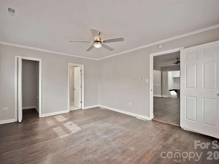 1404 Nottingham Rd — Photo 16
