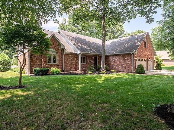 2nd image of 2894 Jefferson Dr