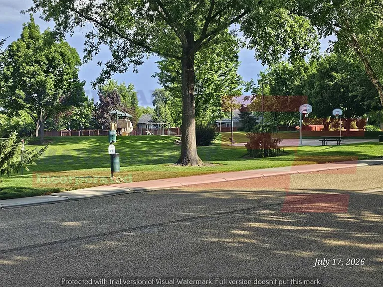 14522 W Meadow Creek Dr — Photo 25
