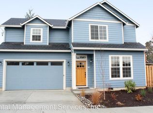 9477 N Midway Ave, Portland, OR 97203