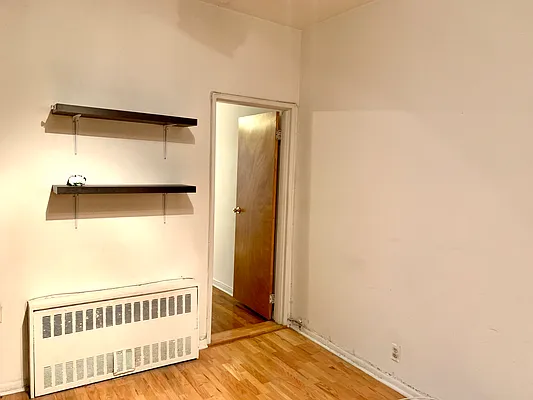 Rented by Compass | media 18