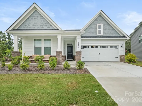 1301 Black Walnut St, Monroe, NC 28112