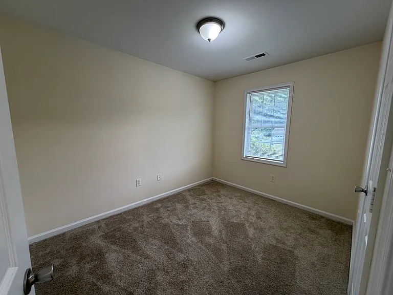 115 McConville Rd #B — Photo 17