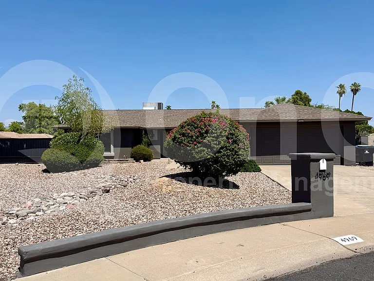 4969 E Evans Dr — Photo 2