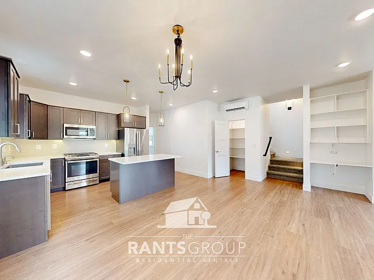 209 Veranda Ln SE #140 — Photo 5