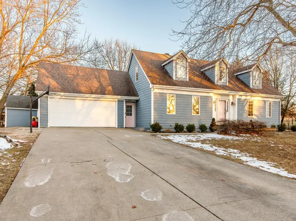 7200 Bantry Ct, Ames, IA 50010