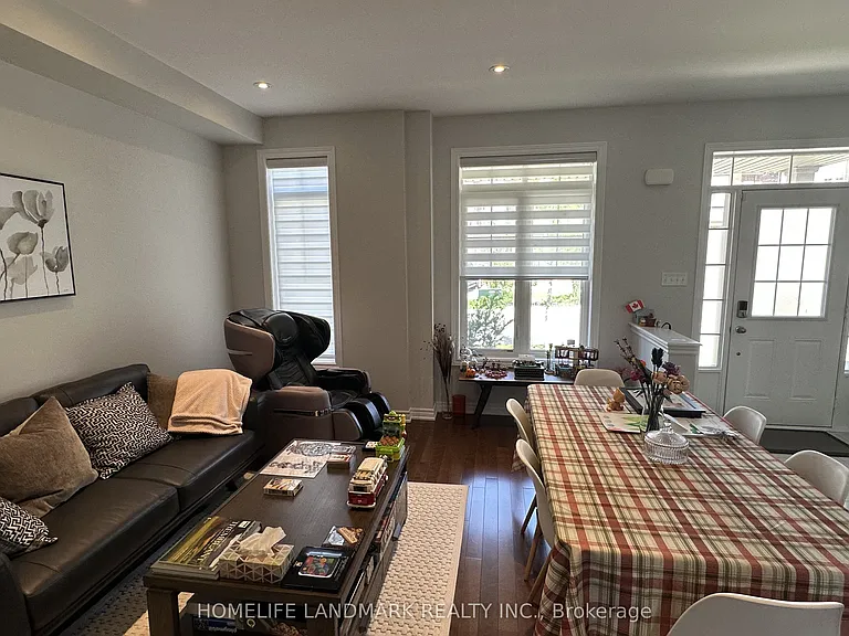 5 Henry Bauer Ave — Photo 3