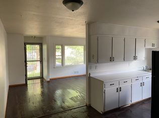 1226 8th Ave S, South Saint Paul, MN 55075