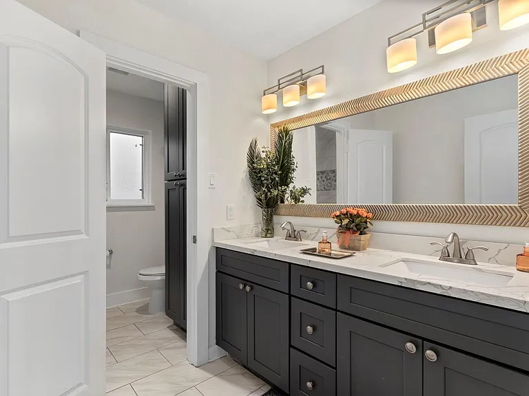 12523 Westerley Ln — Photo 30