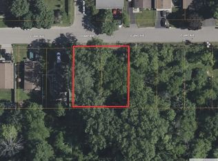 430 E Lake Ave, Round Lake, IL 60073