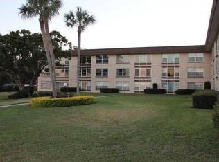 333 W Lake Howard Dr #A203, Winter Haven, FL 33880
