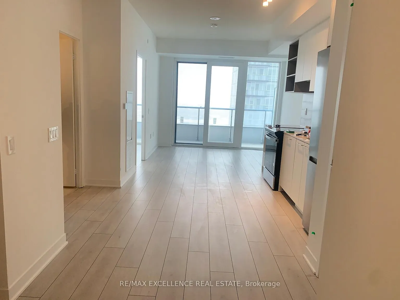 1 bed, $2,200 — Photo 2