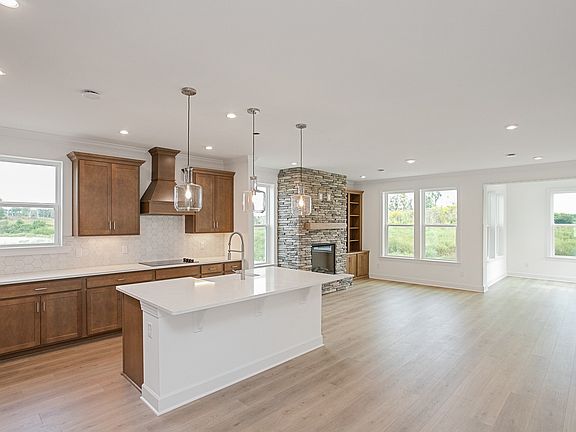 5th image of 4010 Willow Belle Dr Lot 49