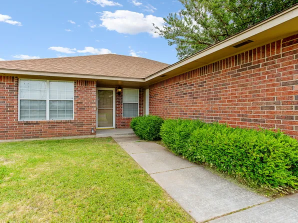 800 NW 22nd St, Moore, OK 73160
