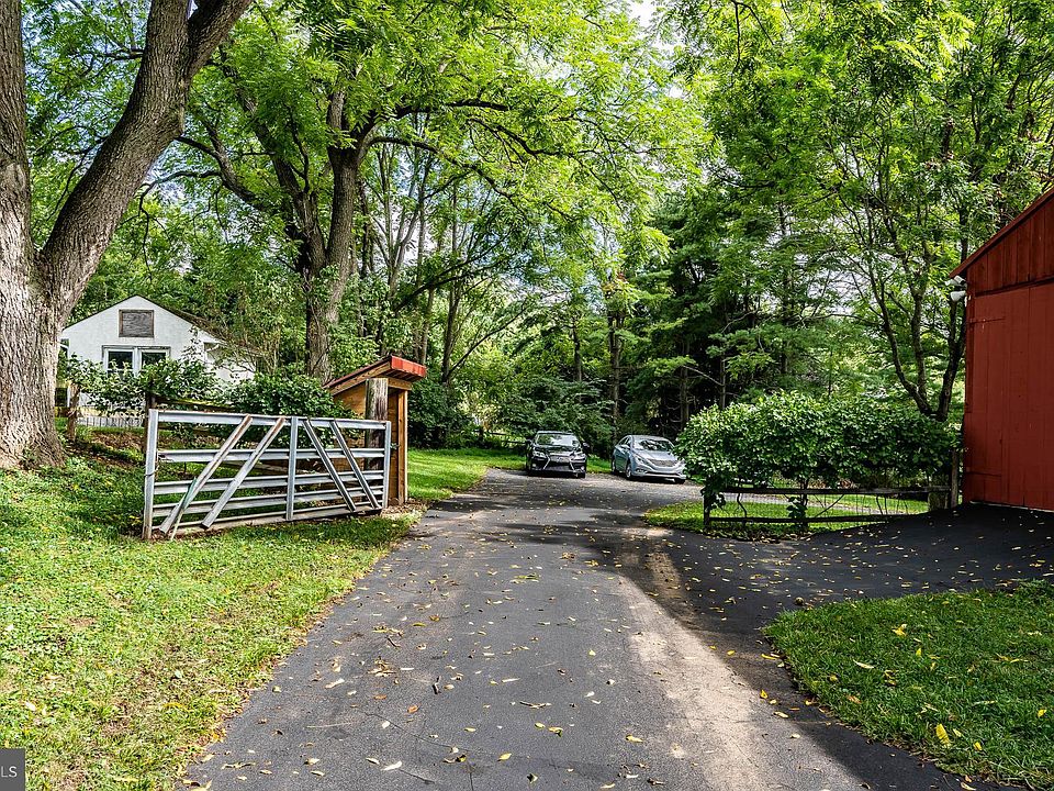 200 Oaklyn Rd, East Fallowfield, PA 19320 Zillow