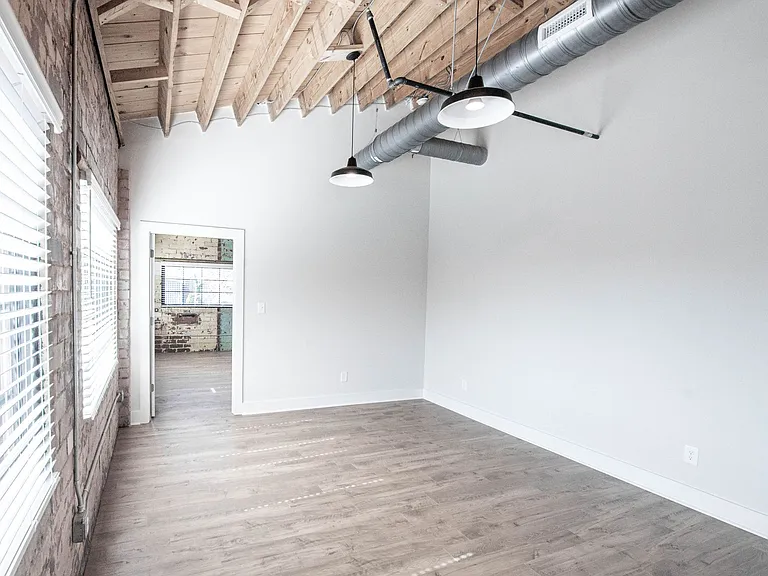 210 Georgia Ave #207 — Photo 5