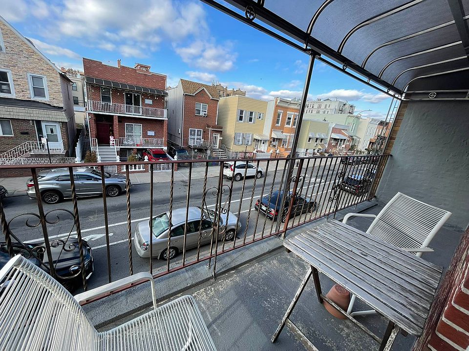 1st image of 3249 35th St #1