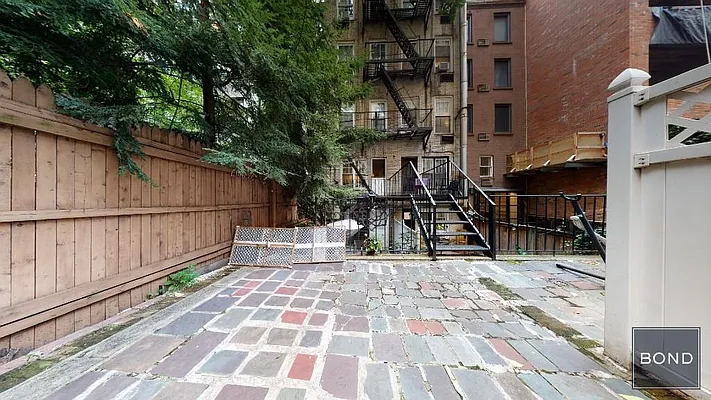 Rented by Bond New York | media 14