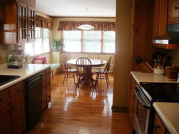 1722 rock bluff 1 004