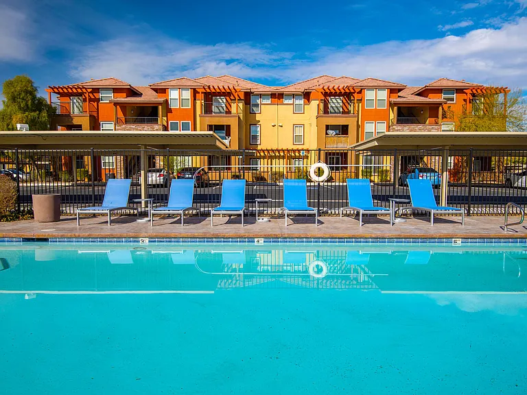 Norterra Canyon Apartments — Photo 10