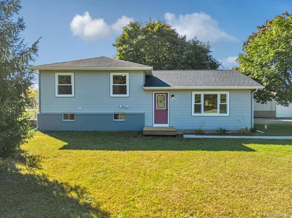 4653 Green Rd, Stockbridge, MI 49285