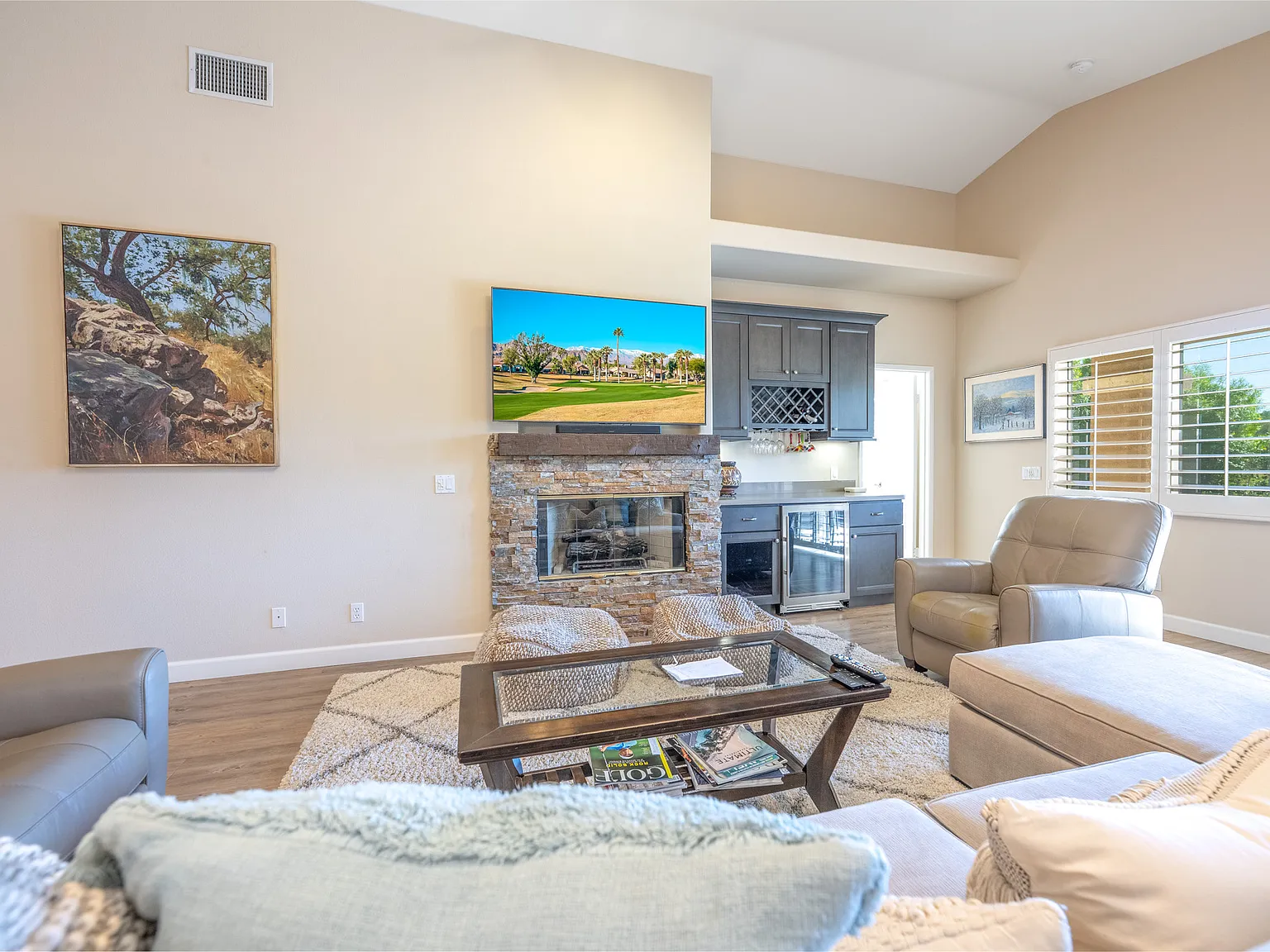 3 bed, 1981 sqft, $7,500 — Photo 4