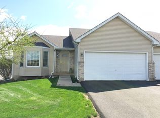 1121 Golf Ct, Dekalb, IL 60115