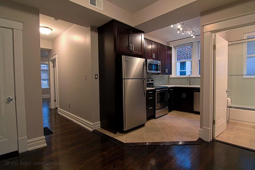 2 bed, 1200 sqft, $2,595 — Photo 4