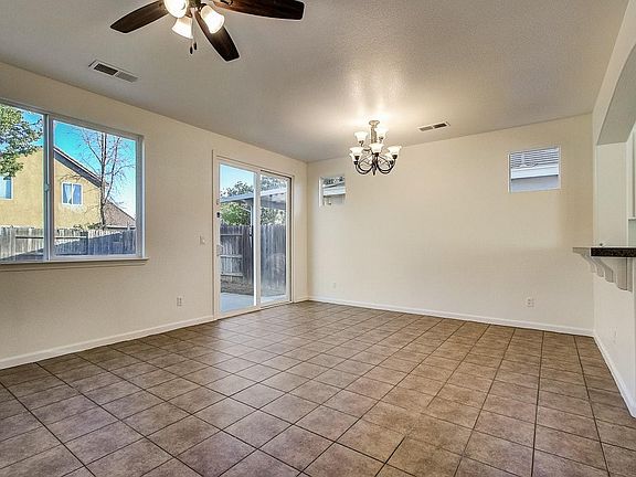 2nd image of 1773 Shoreline Dr