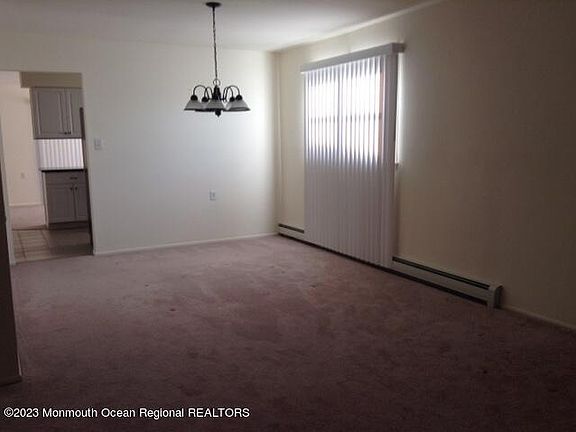 5th image of 13 Santa Fe Ct
