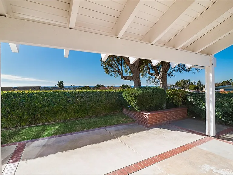 33475 Abalone Dr — Photo 3