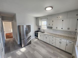 359 3rd St Floor 2, Clifton, NJ 07011