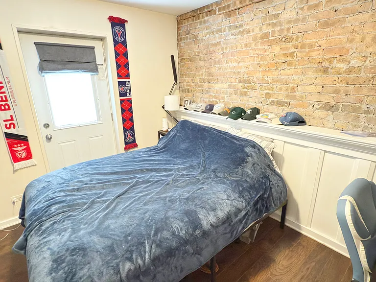 1501 W Fullerton Ave #3R — Photo 10