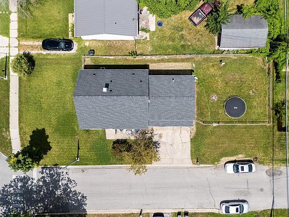 4th image of 2906 Hobson Rd