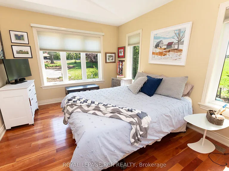20294 Willoughby Rd — Photo 11