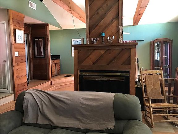 4th image of 3907 Pirates Beach Cir