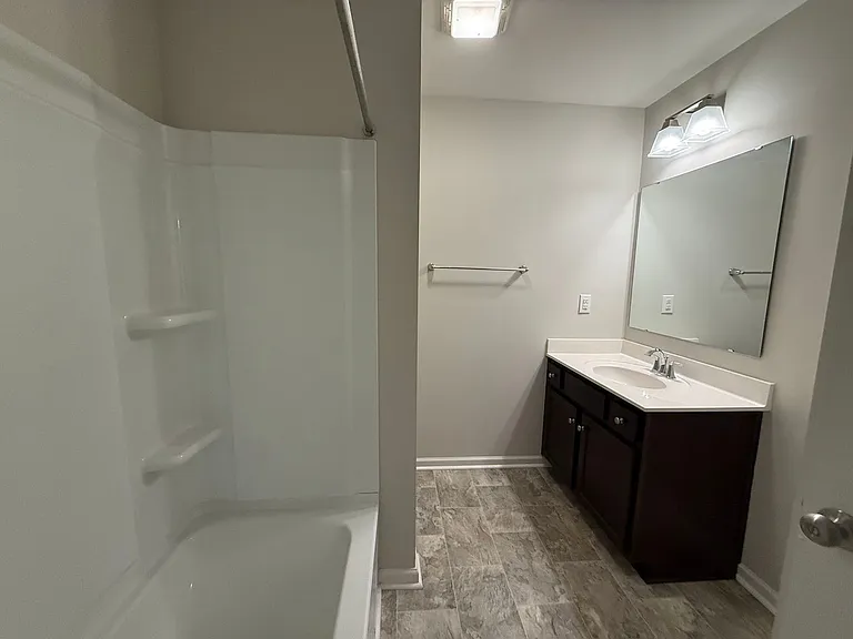 5918 River Meadow Ct — Photo 10