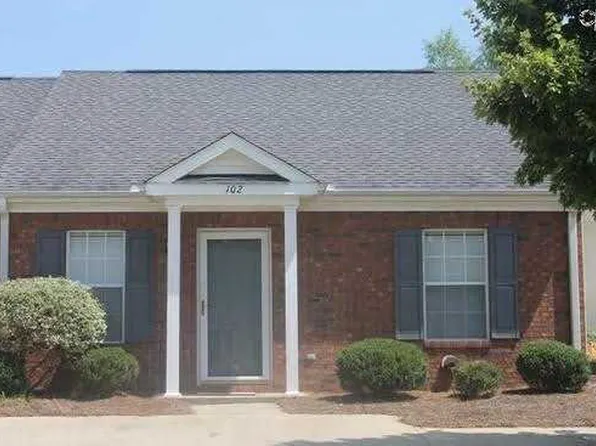 102 Waverly Dr, Lexington, SC 29072