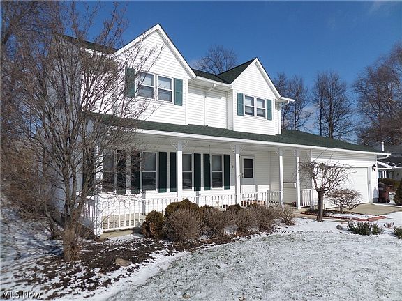 2nd image of 904 Deer Run Dr