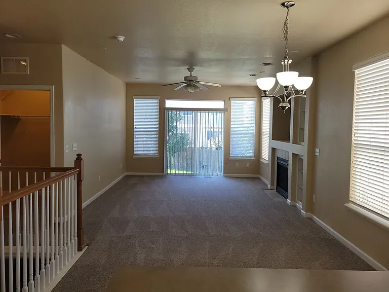 7747 Mountain Laurel Dr — Photo 3