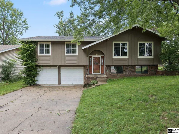 5935 S 140th Ave, Omaha, NE 68137