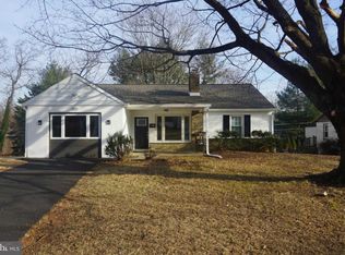 8031 Hammond Rd, Cheltenham, PA 19012