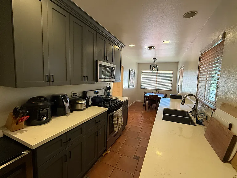 4907 S Centinela Ave #A — Photo 6
