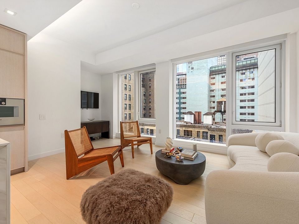 1st image of 138 E 50th St APT 12A