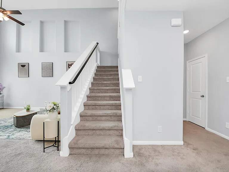 208 Salange Ln — Photo 24