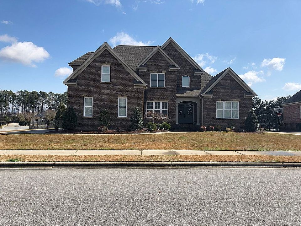 1st image of 801 Wickham Dr