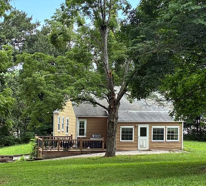 260 Old Sulphur Spring Rd