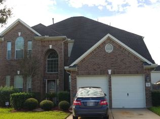 7416 Misty Lake Ln, Pearland, TX 77581